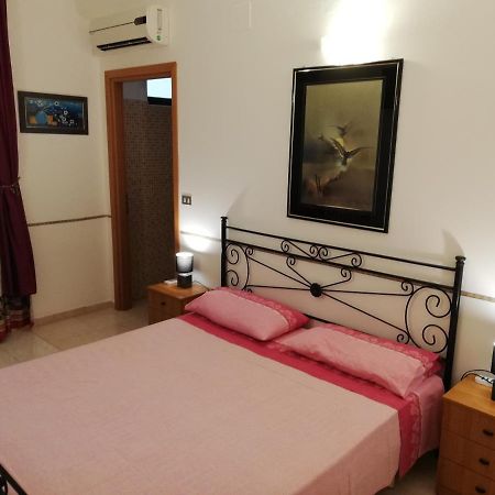 B&B Il Melograno Salento Torre Inserraglio Buitenkant foto