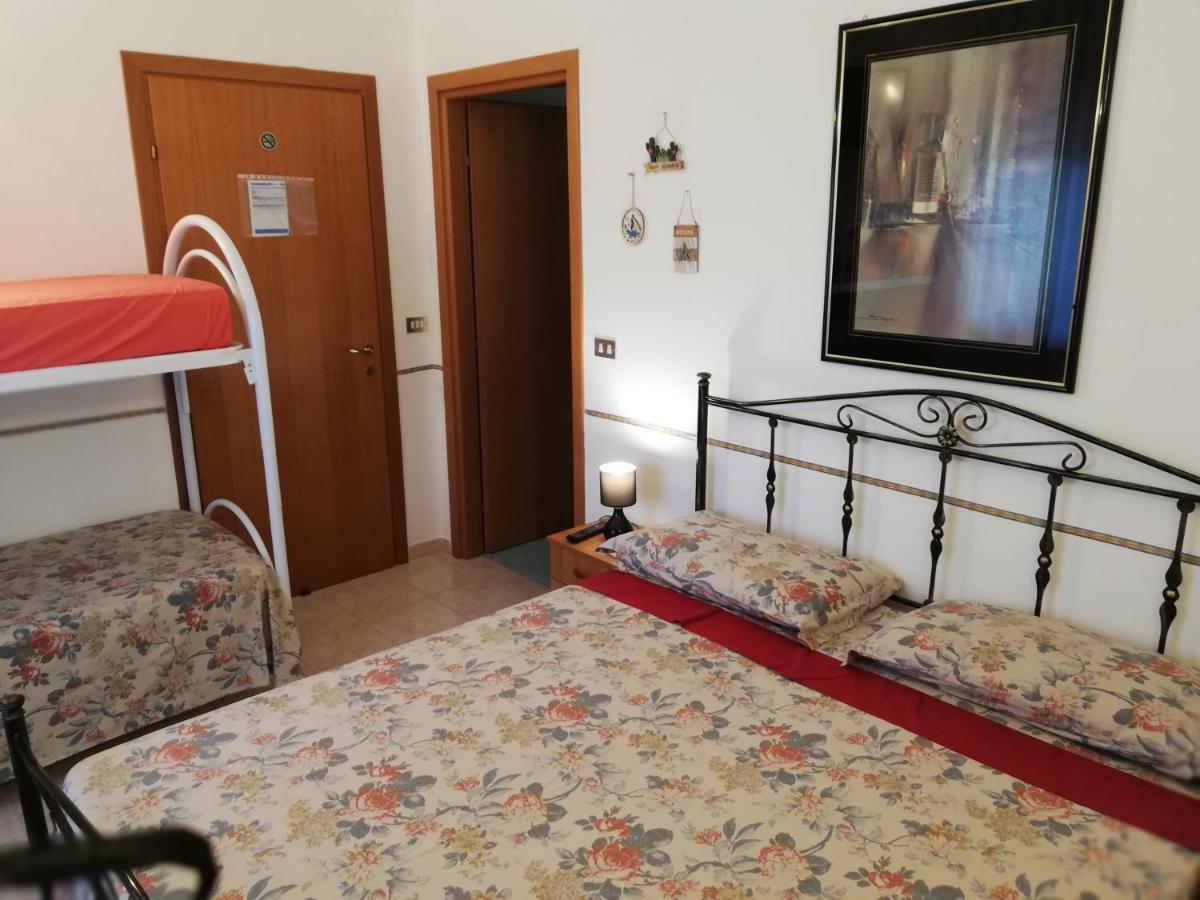 B&B Il Melograno Salento Torre Inserraglio Buitenkant foto