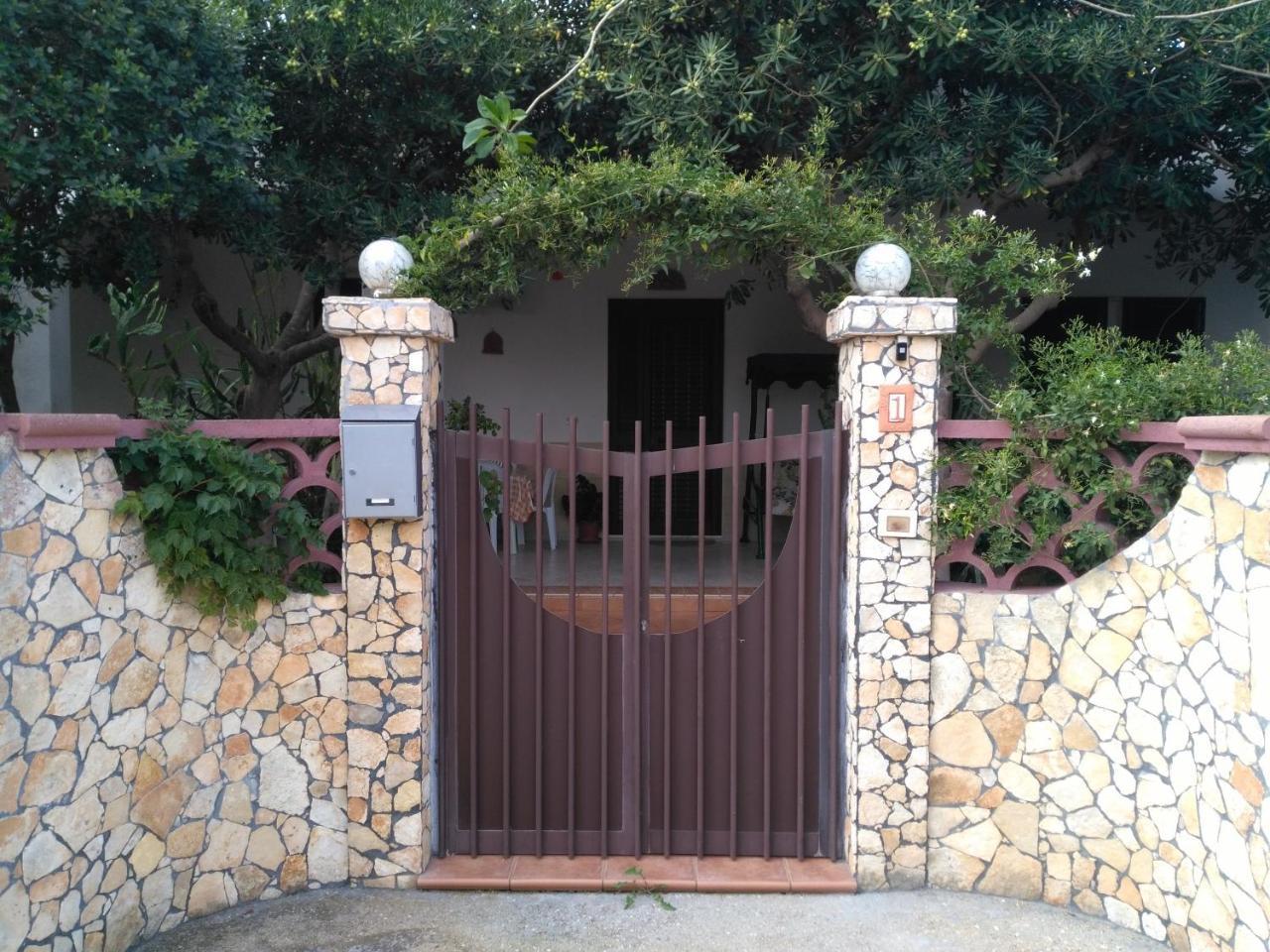 B&B Il Melograno Salento Torre Inserraglio Buitenkant foto